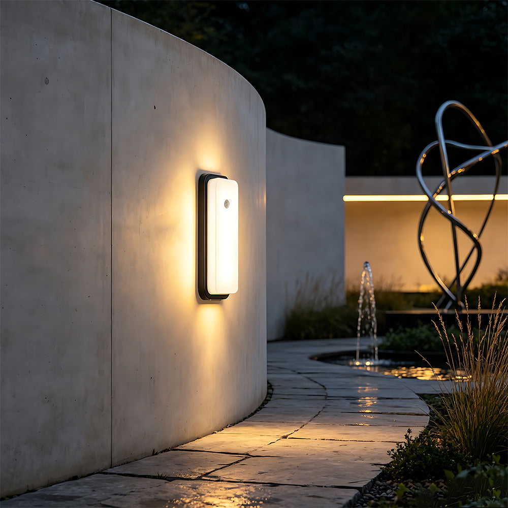 Stylish IP65 Aluminium PIR LED Outdoor Wall Lights for Patio
