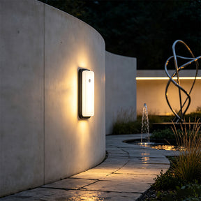 Stylish IP65 Aluminium PIR LED Outdoor Wall Lights for Patio