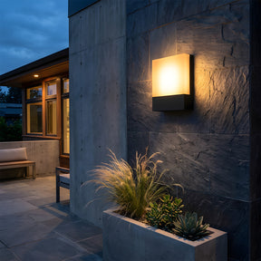 Modern Waterproof IP65 PIR LED Outdoor Wall Lights for Garden