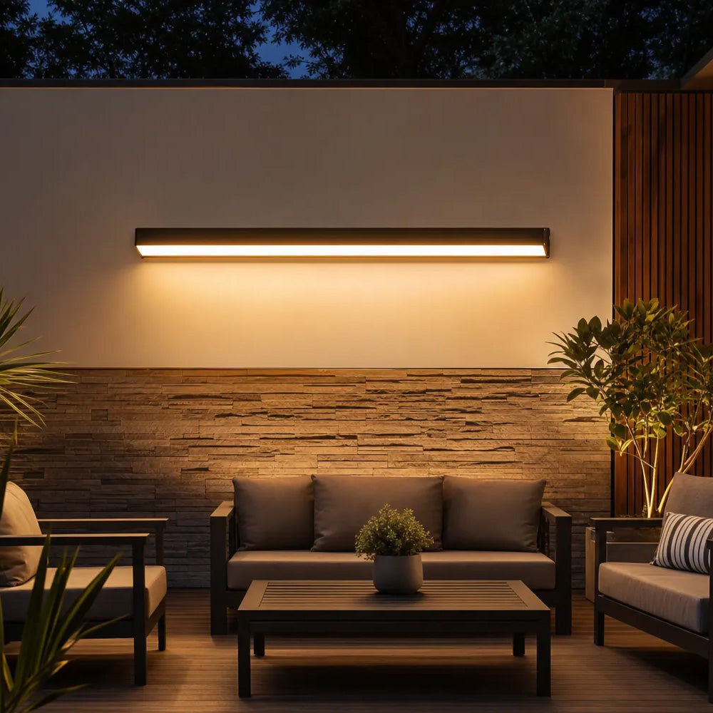 Modern IP65 Waterproof Outdoor LED Linear Wall Lamp