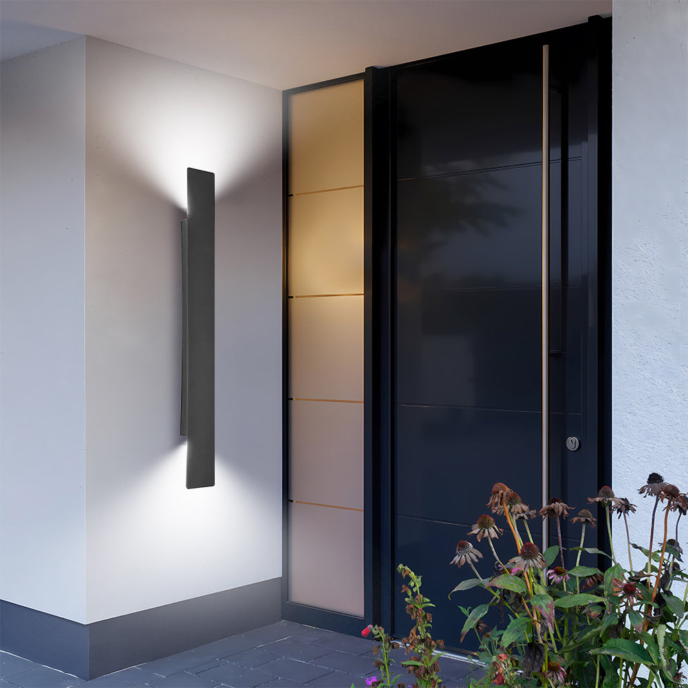 IP65 Waterproof LED Wall Light – Modern Outdoor Illumination