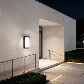 Stylish IP65 Aluminium PIR LED Outdoor Wall Lights for Patio