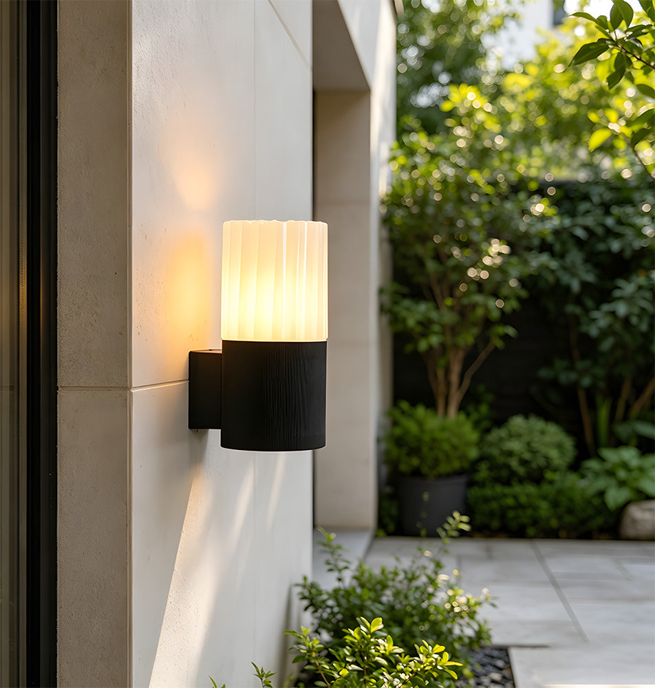 Modern Up and Down Waterproof Wall Sconce for Outdoor Porch