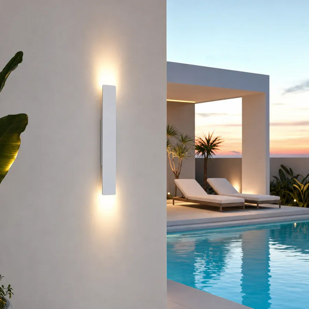 Atlas IP65 Waterproof Outdoor Wall Light