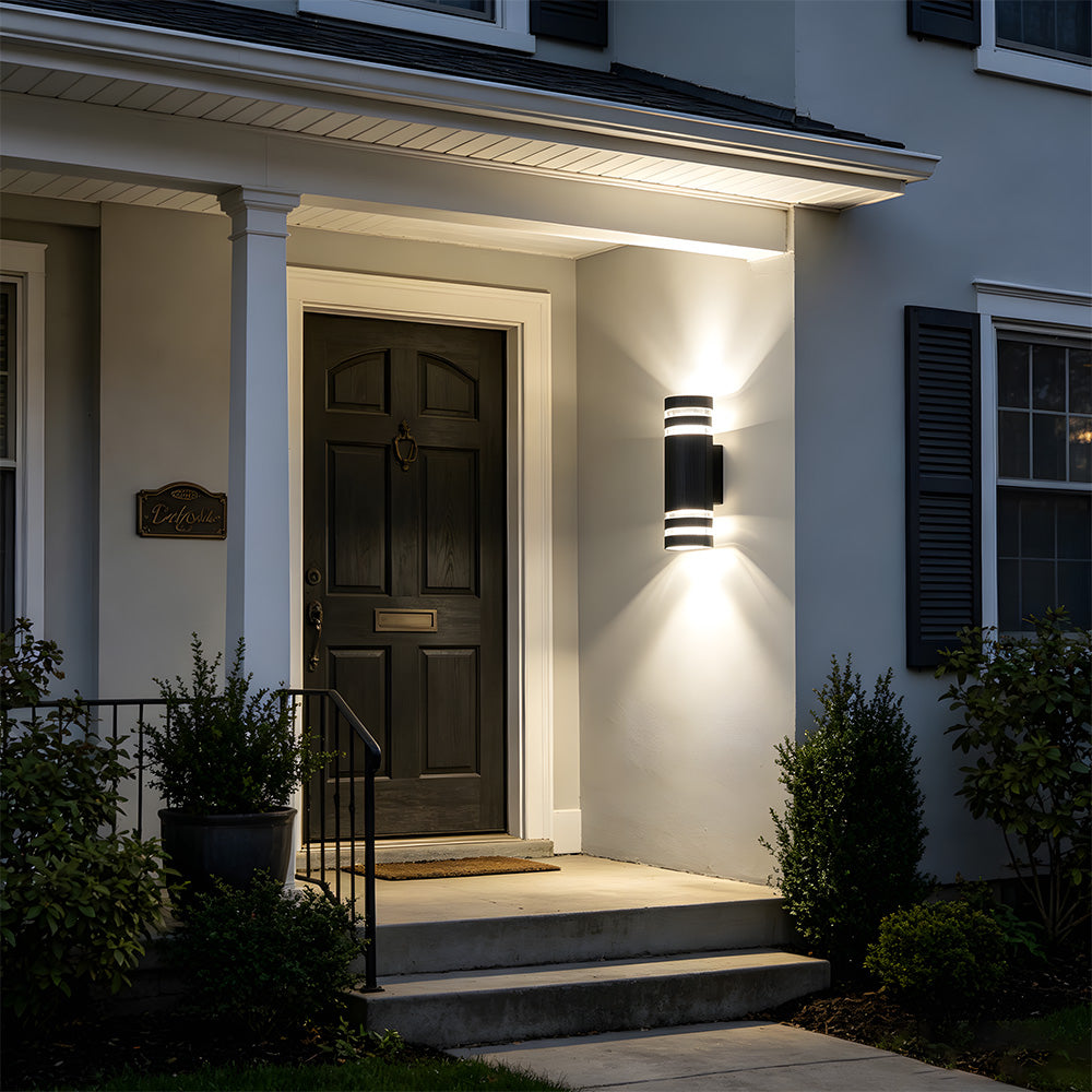 Contemporary IP65 Black Vertical Acrylic Outdoor Wall Lights for Garden Entryway