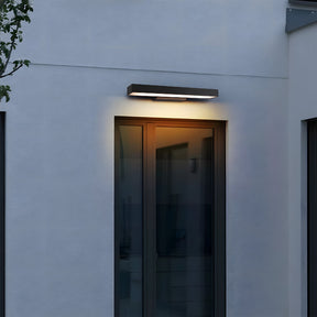 Modern IP54 Waterproof Linear PIR Motion Sensor LED Outdoor Wall Lights for Patio