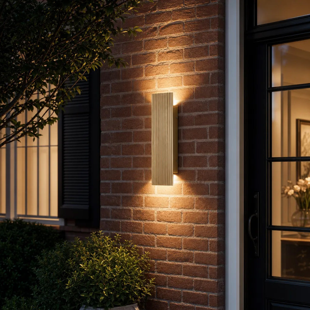 Modern Outdoor Aluminium Elevate Wall Light for Patio Garden Porch