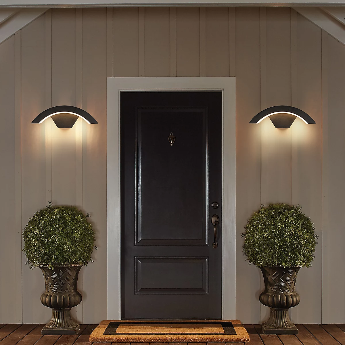 Modern Outdoor Wall Light Waterproof IP65 Suitable for Outdoor Porch Courtyard Garden