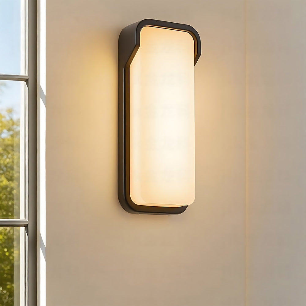 Stylish IP65 Aluminium PIR LED Outdoor Wall Lights for Patio