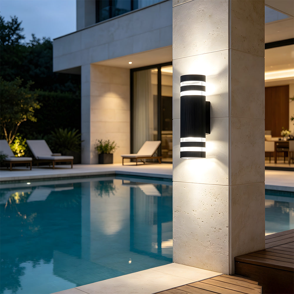 Contemporary IP65 Black Vertical Acrylic Outdoor Wall Lights for Garden Entryway