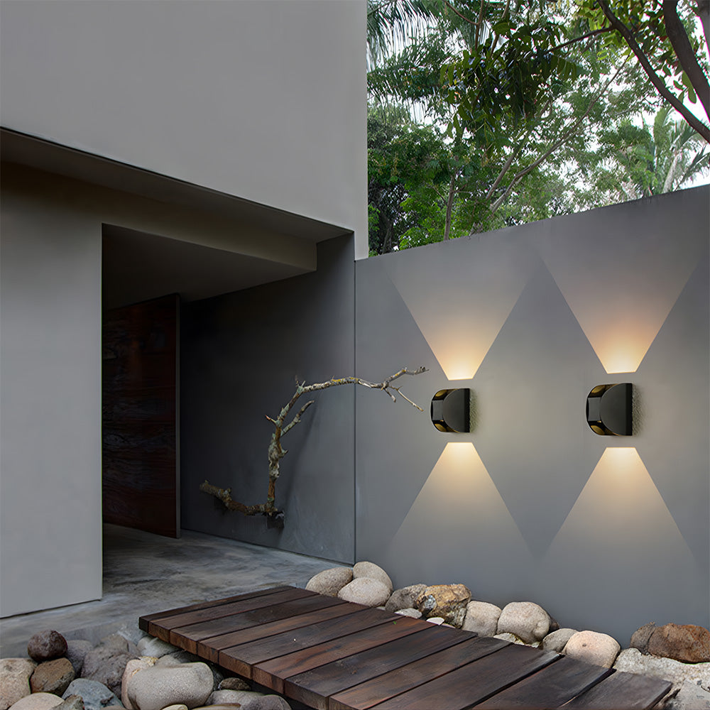 Semicircular Aluminium Acrylic LED Outdoor Wall Lights for Patio Yard