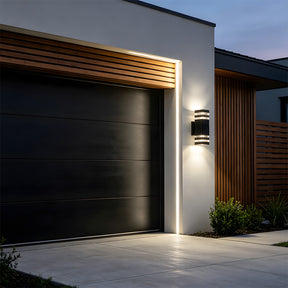 Contemporary IP65 Black Vertical Acrylic Outdoor Wall Lights for Garden Entryway