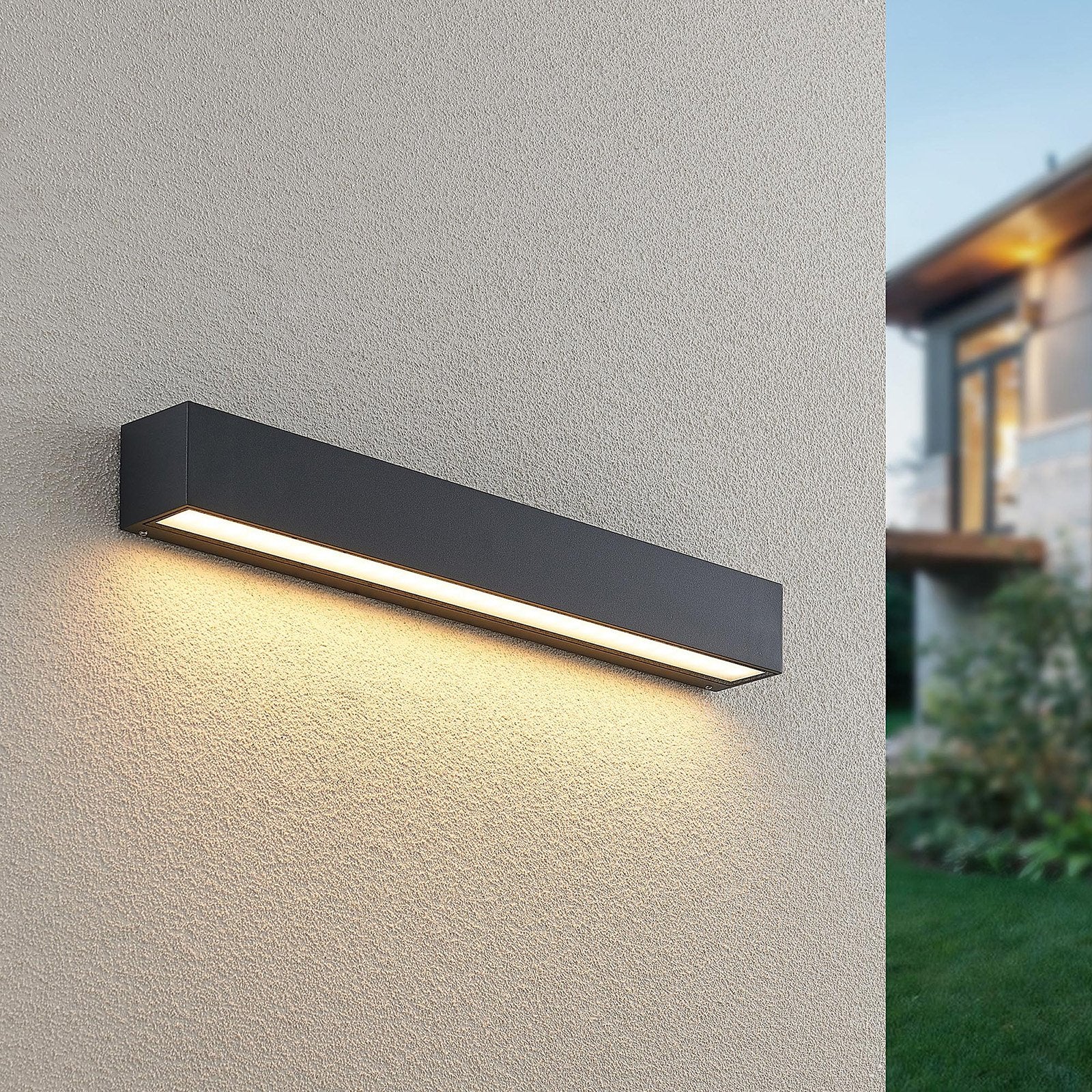 Minimalist Waterproof Aluminum Black LED Outdoor Wall Lights