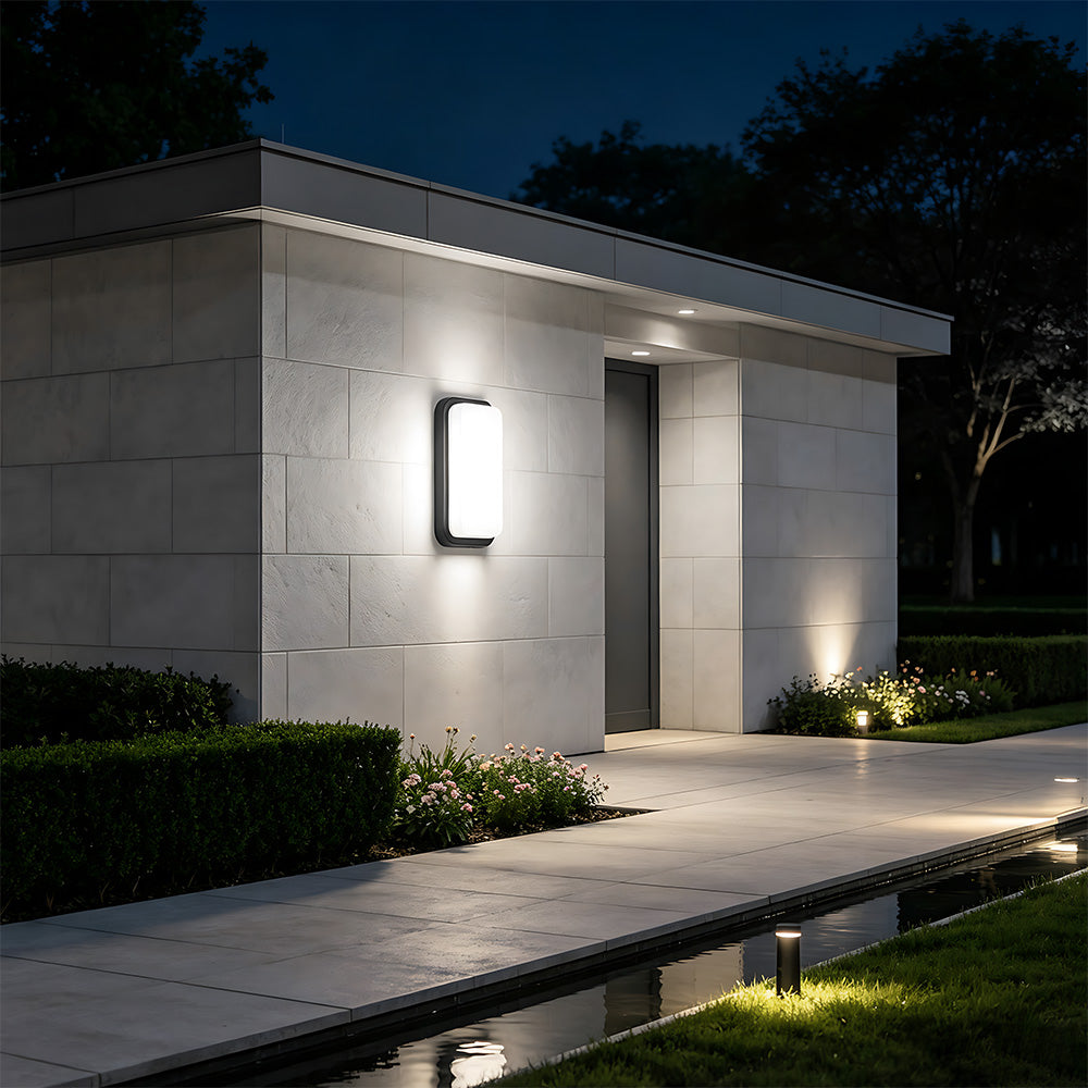 Stylish IP65 Aluminium PIR LED Outdoor Wall Lights for Patio