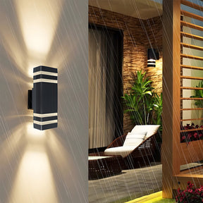 Contemporary IP65 Black Vertical Acrylic Outdoor Wall Lights for Garden Entryway