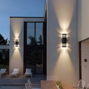 Contemporary IP65 Black Vertical Acrylic Outdoor Wall Lights for Garden Entryway