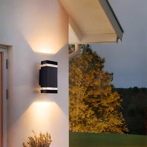 Contemporary IP65 Black Vertical Acrylic Outdoor Wall Lights for Garden Entryway