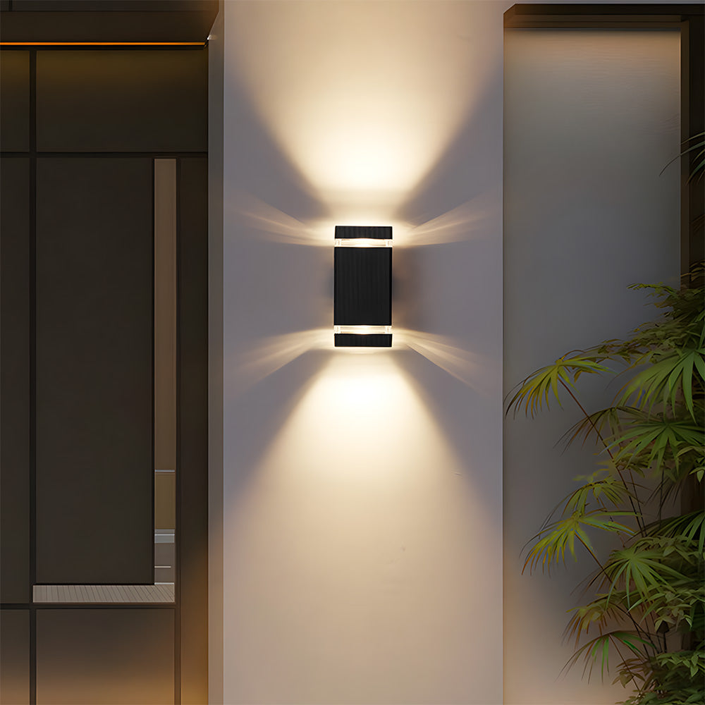 Contemporary IP65 Black Vertical Acrylic Outdoor Wall Lights for Garden Entryway