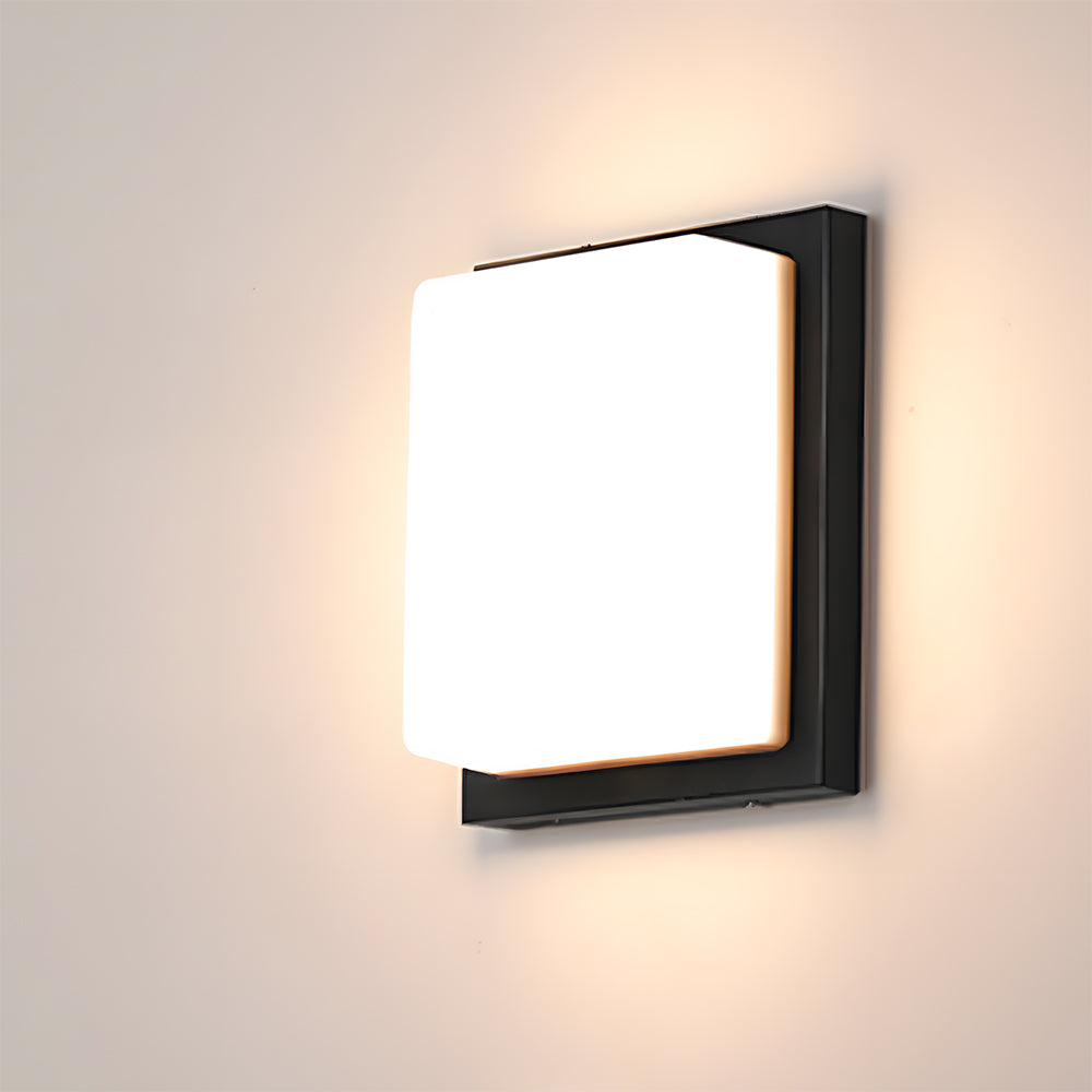 Modern Simple IP65 LED Outdoor Wall Light