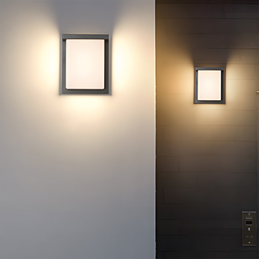 Modern Simple IP65 LED Outdoor Wall Light