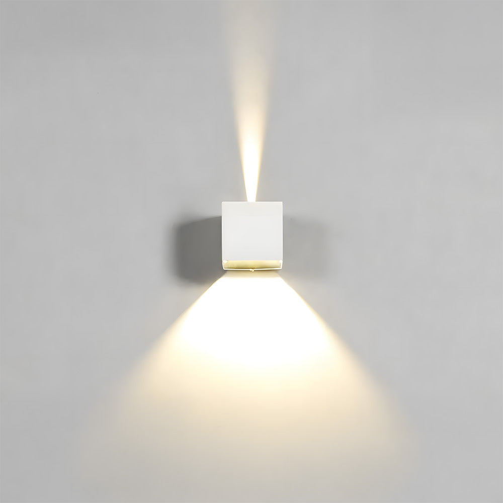 IP65 Outdoor Lighting for Wall, Up And Down Exterior Lighting