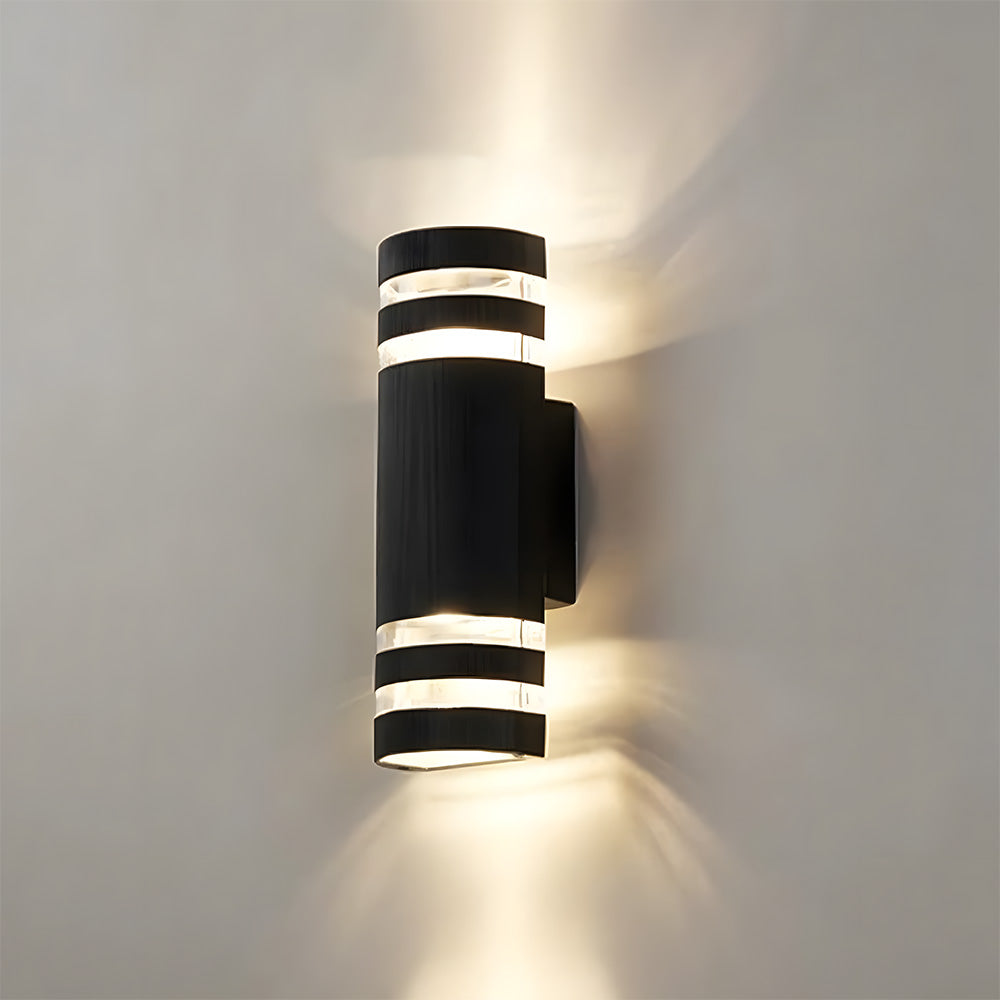 Contemporary IP65 Black Vertical Acrylic Outdoor Wall Lights for Garden Entryway