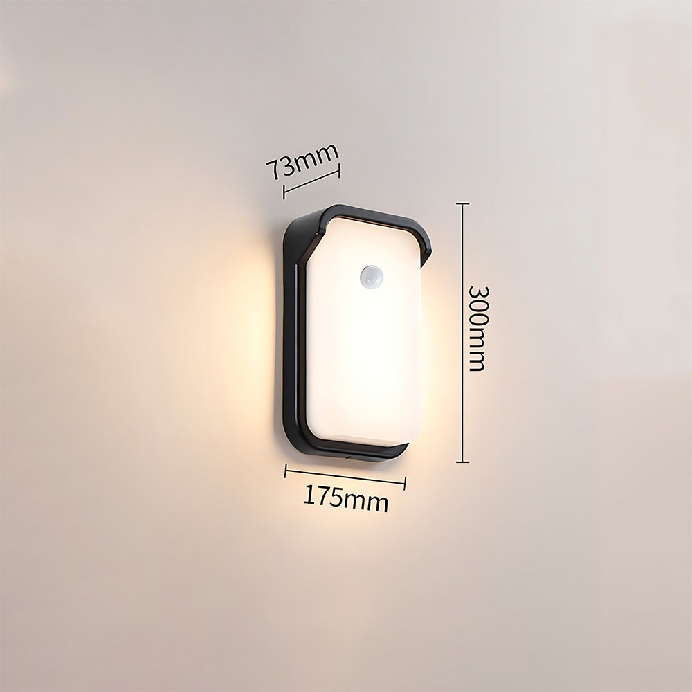 Stylish IP65 Aluminium PIR LED Outdoor Wall Lights for Patio