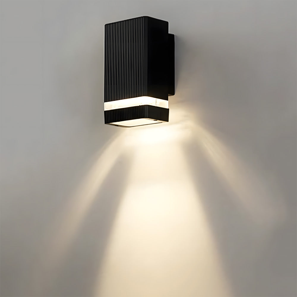 Contemporary IP65 Black Vertical Acrylic Outdoor Wall Lights for Garden Entryway