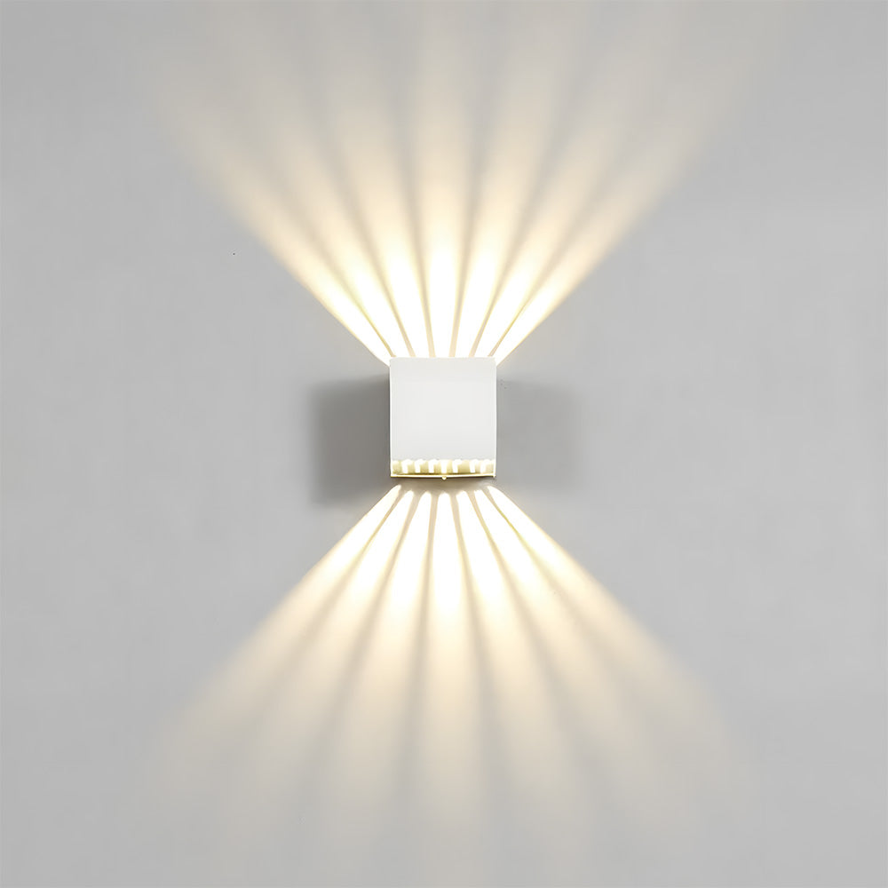 IP65 Outdoor Lighting for Wall, Up And Down Exterior Lighting