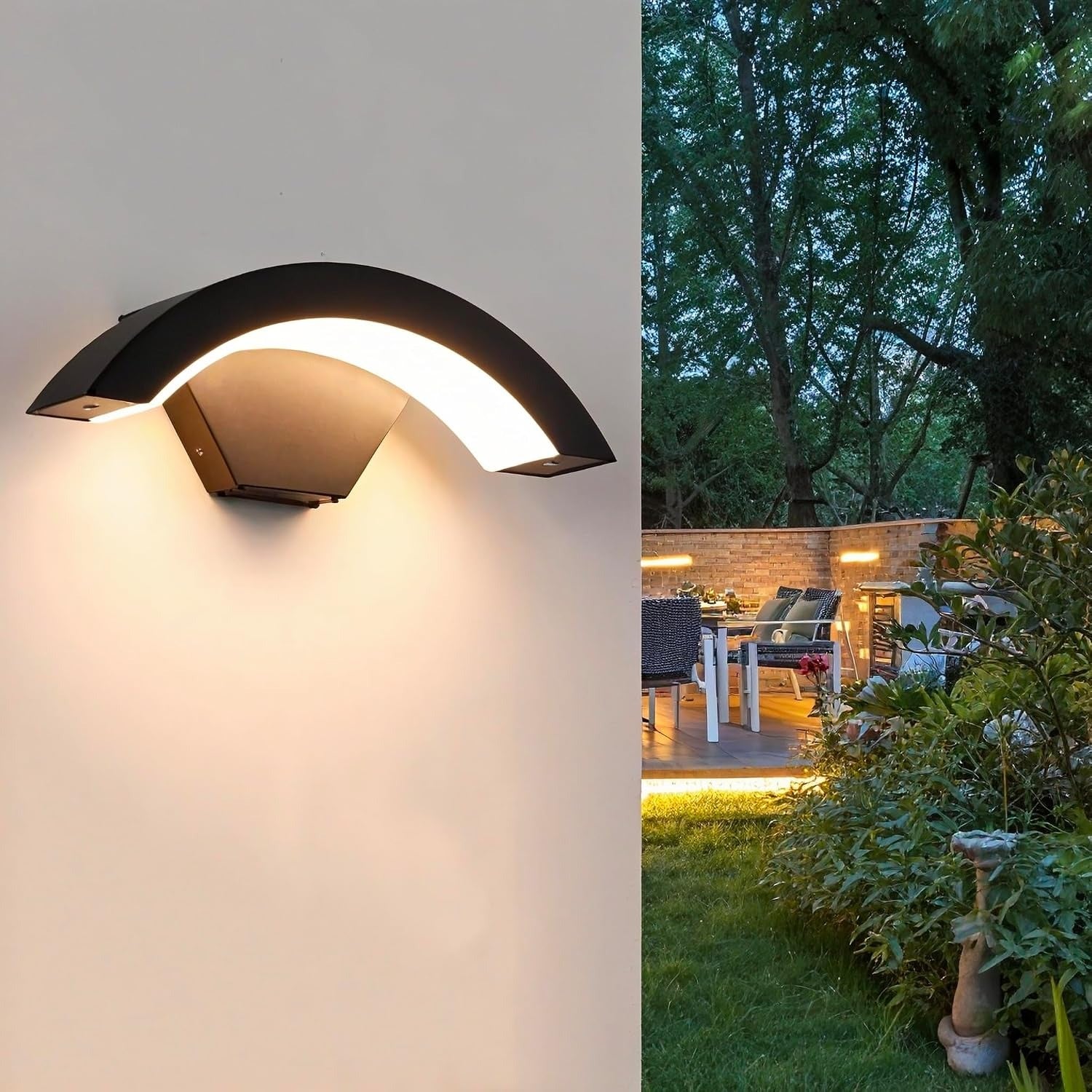 Atlas Curved LED Outdoor Wall Light