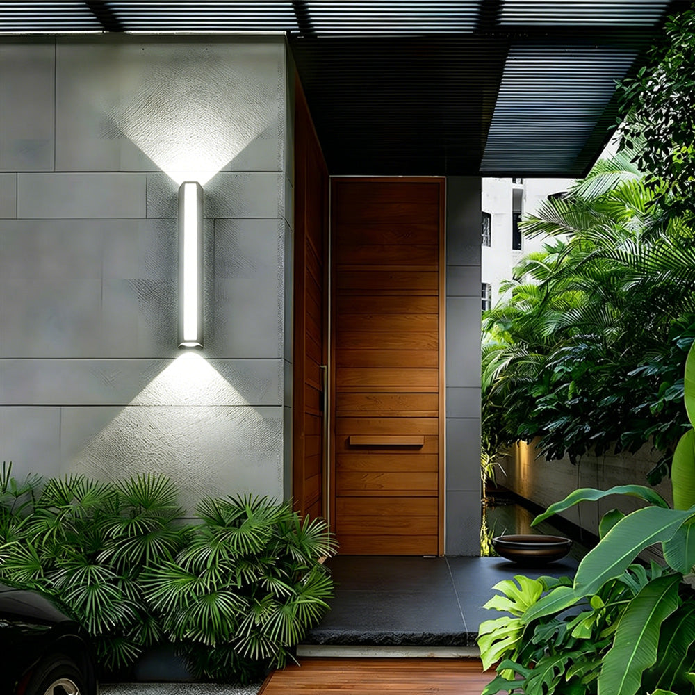 Modern Waterproof LED Outdoor Wall Light