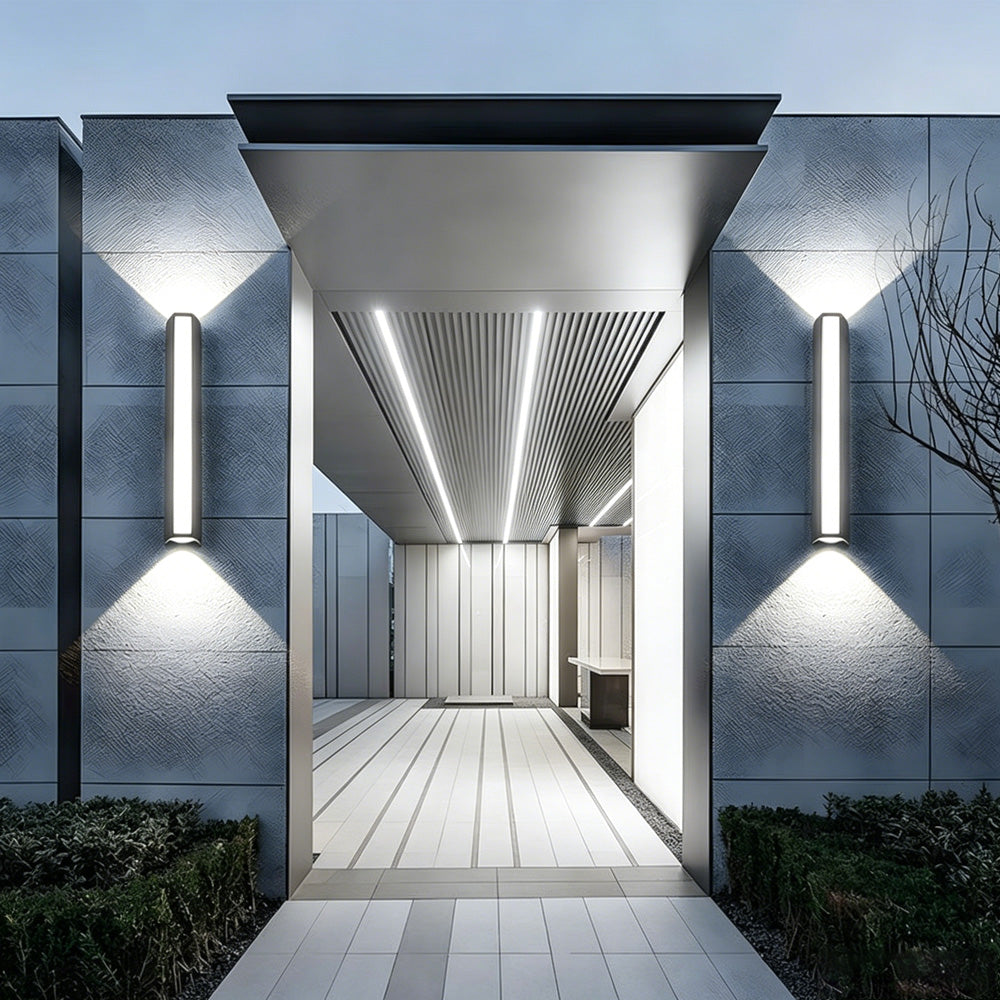 Modern Waterproof LED Outdoor Wall Light
