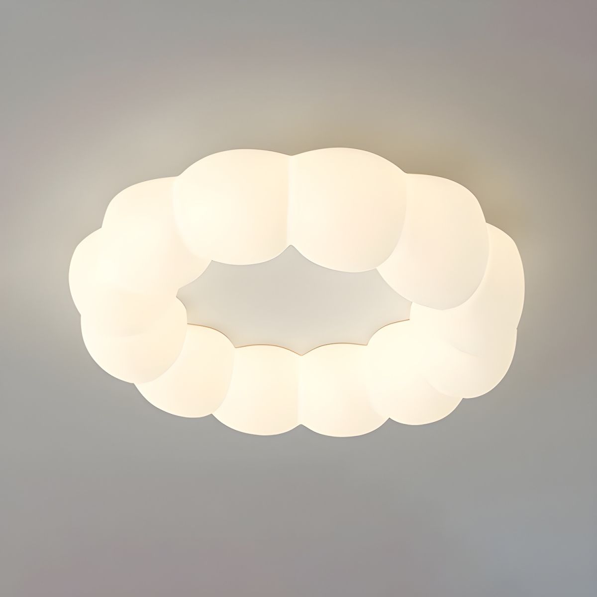 Creative White Cloud Ceiling Light