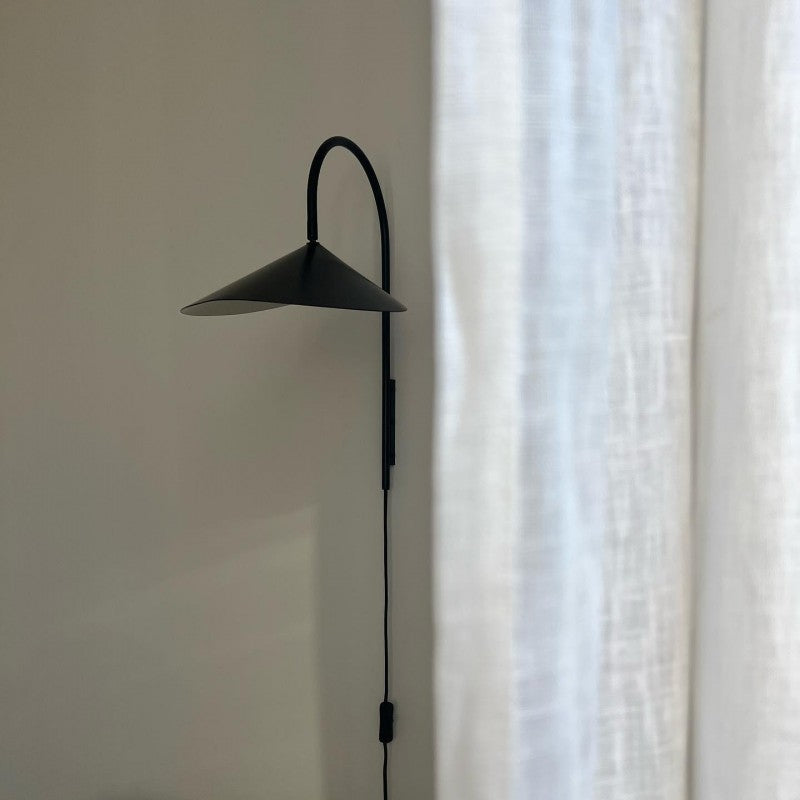 Modern Arum Creative  Wall Lamp For Bedroom